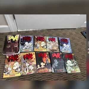 Bundle of 10 Bones by Jeff Smith Graphic Novels Scholastic